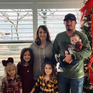 Meet your Posher, Wacey